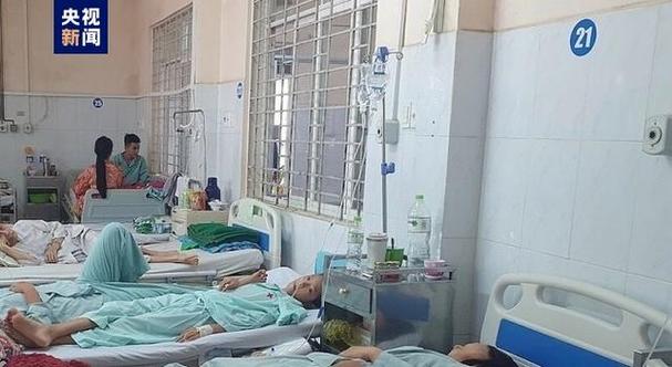 越南芽庄发生一起食物中毒事件 超200人出现症状