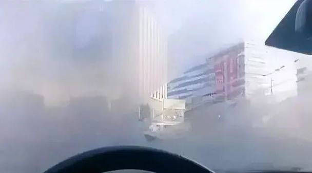 湖南省花垣县发布大雾黄色预警