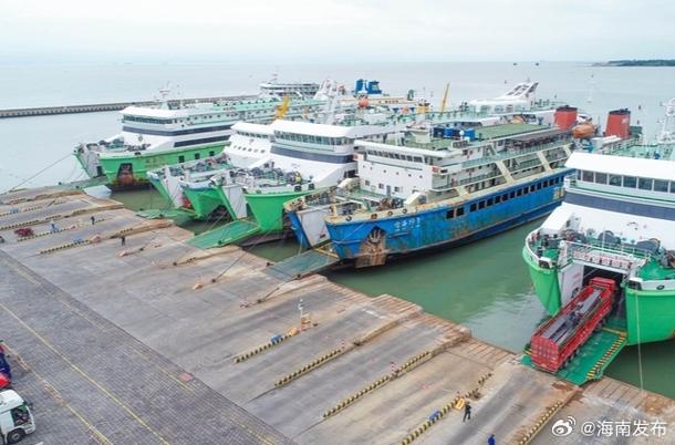 海口三港恢复通航 待渡约4300辆 疏运需5小时以上