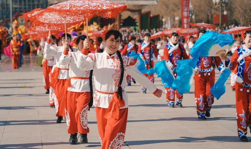 新春走基层|张掖:舞龙耍狮、跑旱船……社火表演迎元宵