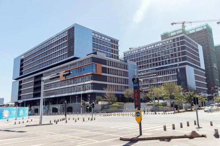 龙华工业上楼项目18家企业达成入驻意向