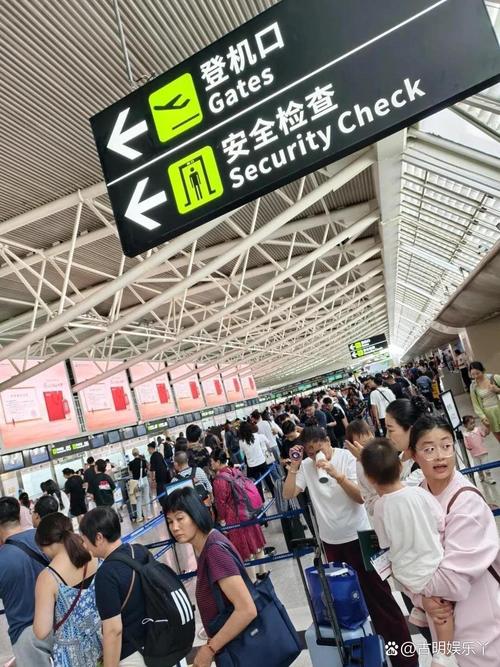 三亚凤凰机场口岸出入境人员突破20万人次