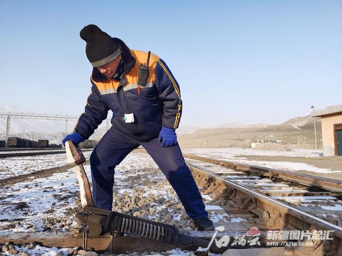 (新春走基层)-30℃ 在“最北列检”作业场坚守最后一个春运