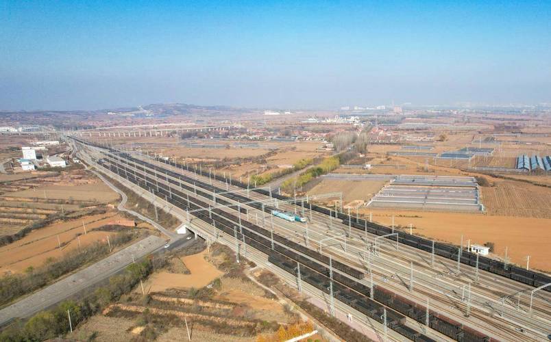 能源通道瓦日铁路完成秋季集中修