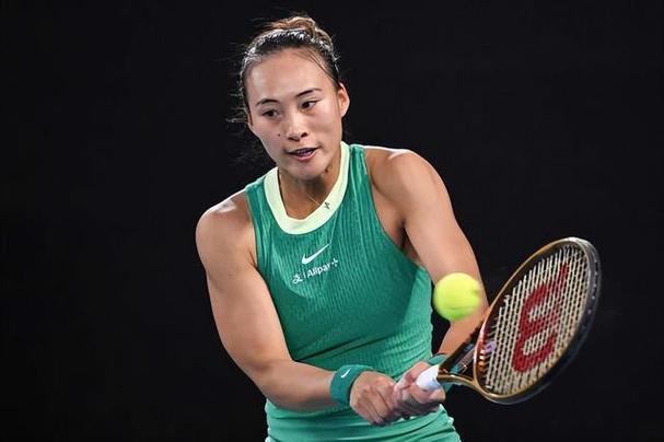单场轰出20记Ace,郑钦文逆转晋级美网32强