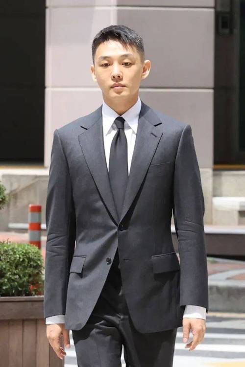 韩媒:韩国演员刘亚仁因吸毒被判一年有期徒刑