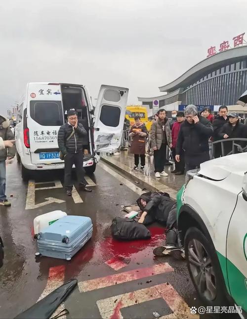 出租车司机三年制造交通事故五十六起