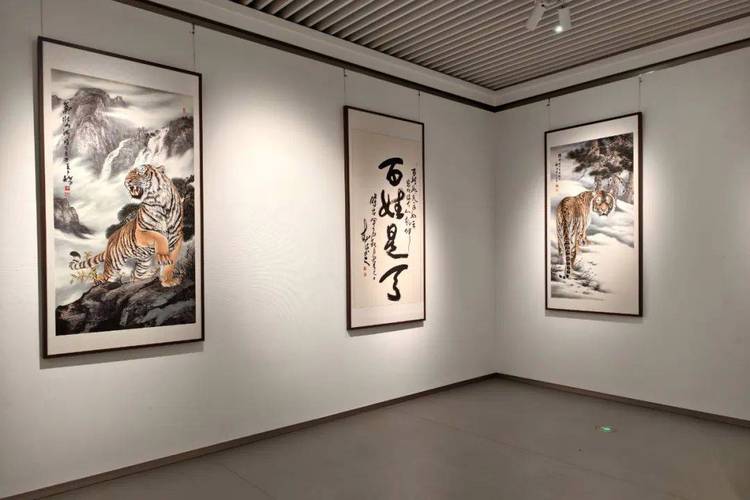 龙腾虎跃新时代 乡村振兴“艺”起来——崔静海书画作品展在郑开幕