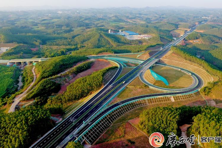 行车时间缩短一半 吴上高速一期工程全线建成通车