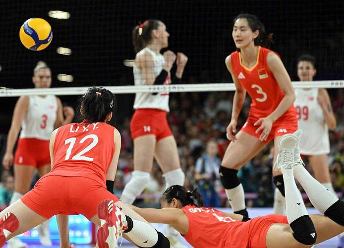 不敌土耳其队无缘四强 中国女排拼到最后一刻