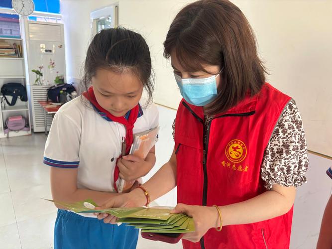 “绿书签”打通学生暑期心理关爱渠道 东门街道创新举措为市民送上公益心理咨询服务